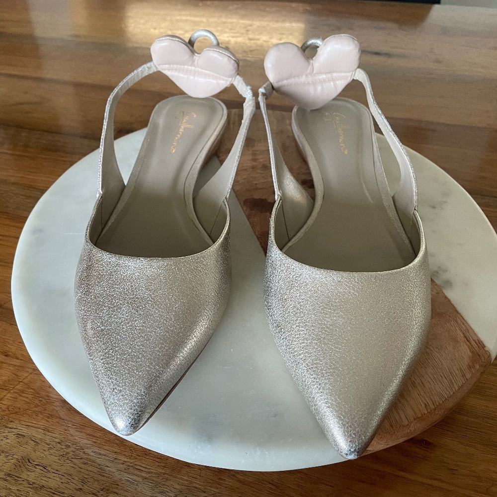Anthropologie Guilhermina Heart Slingback Flats size 9, EU size 40 Gold